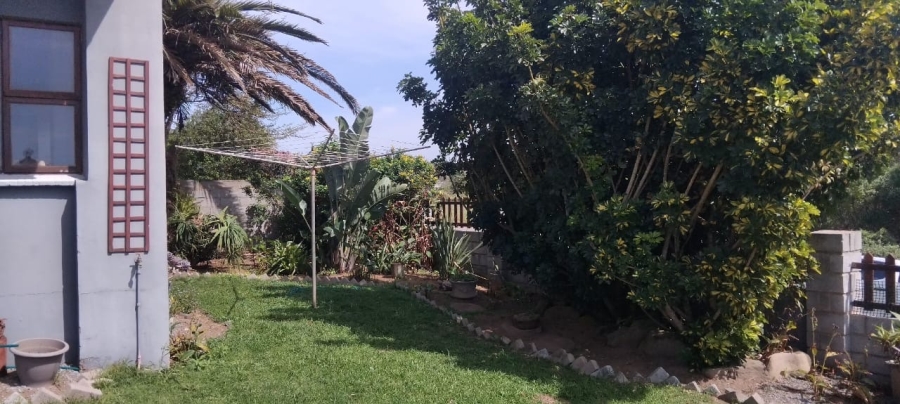 6 Bedroom Property for Sale in Kaysers Beach Eastern Cape